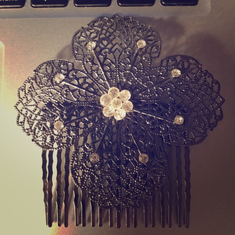 Vintage hair piece